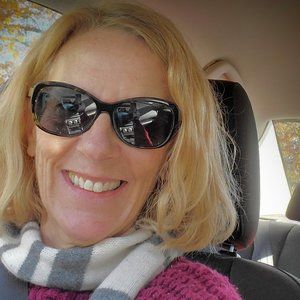 Meet your Posher, Andrea